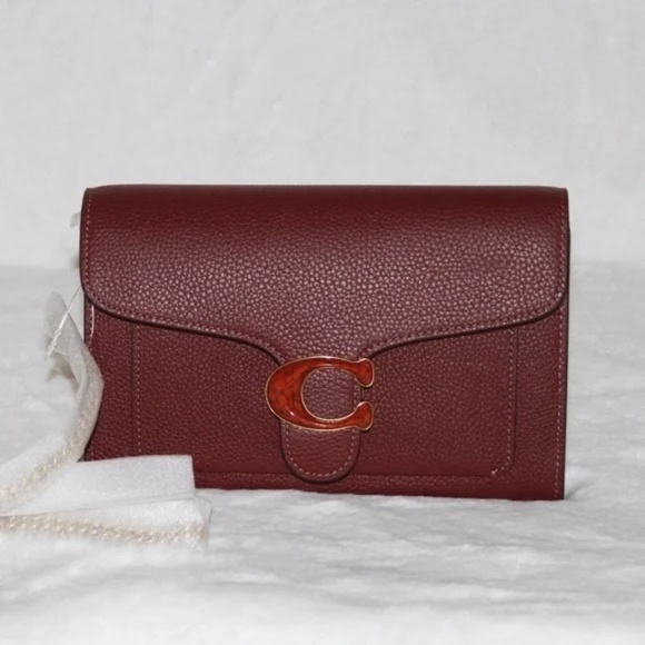 COACH Tabby Chain Clutch Wine / Brass NWT - Picture 4 of 7